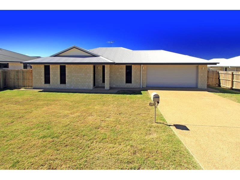 22 Violet Drive, Gracemere QLD 4702